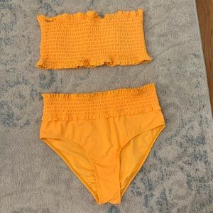 Medium, 2 piece, high waist, Bandeau top